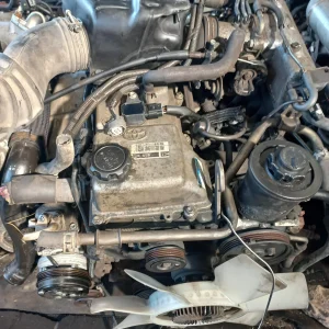 Toyota Hilux 2.7 16v VVTi Petrol Engine (3RZ)