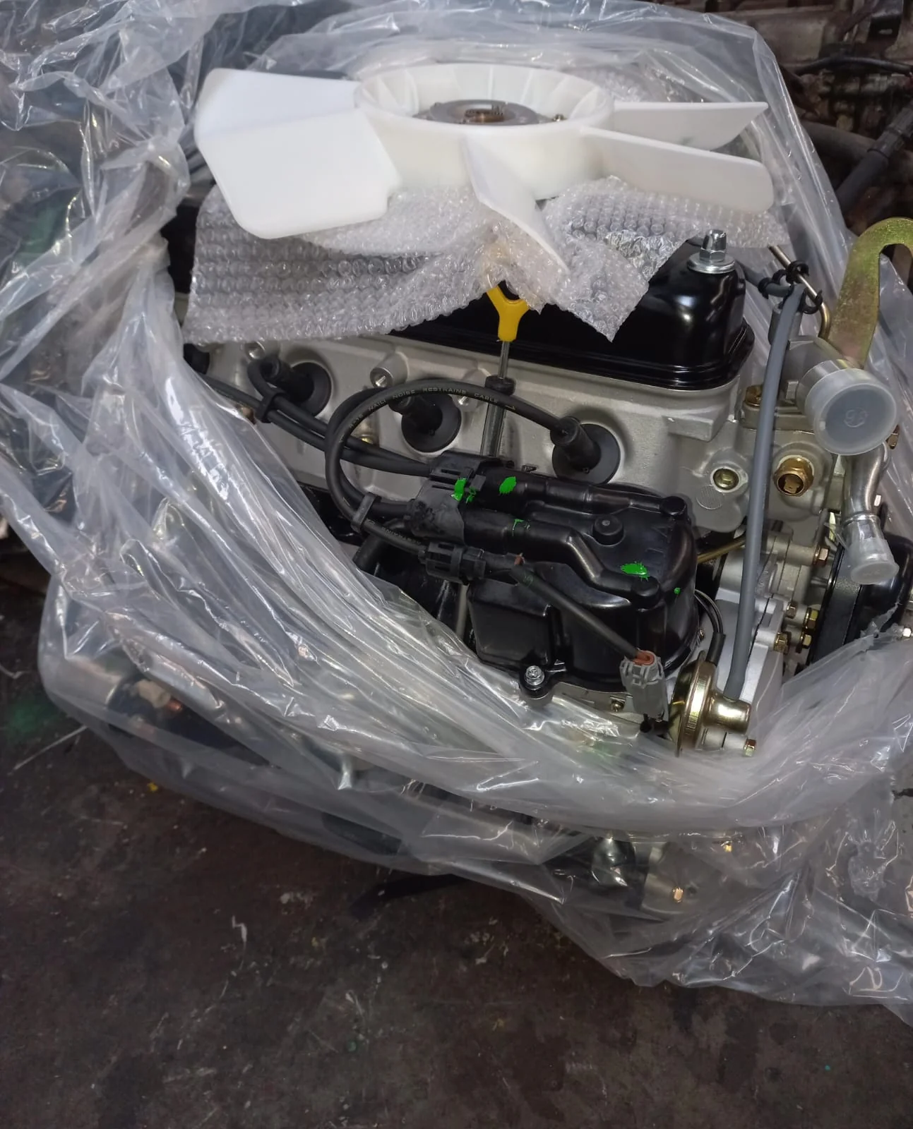 Toyota 2.0 4 CYL Petrol Engine (3YP) BRAND NEW